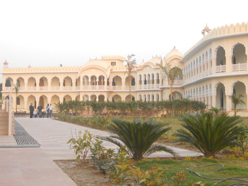 V Resorts Rajmahal Orchha Ngoại thất bức ảnh