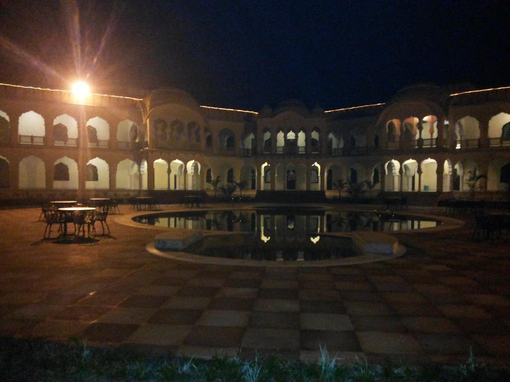 V Resorts Rajmahal Orchha Ngoại thất bức ảnh