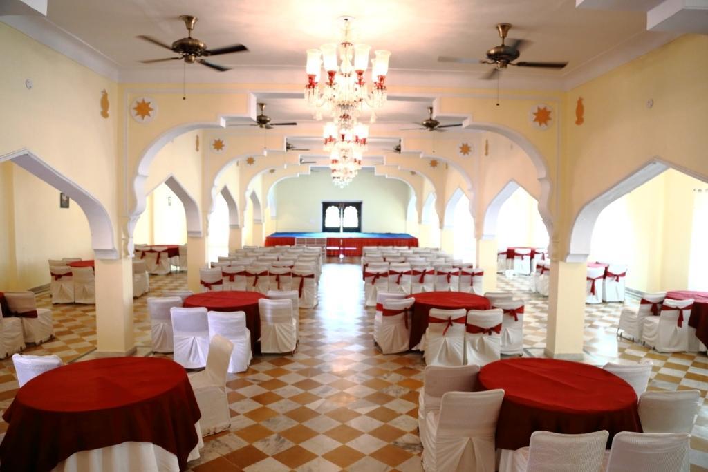 V Resorts Rajmahal Orchha Ngoại thất bức ảnh