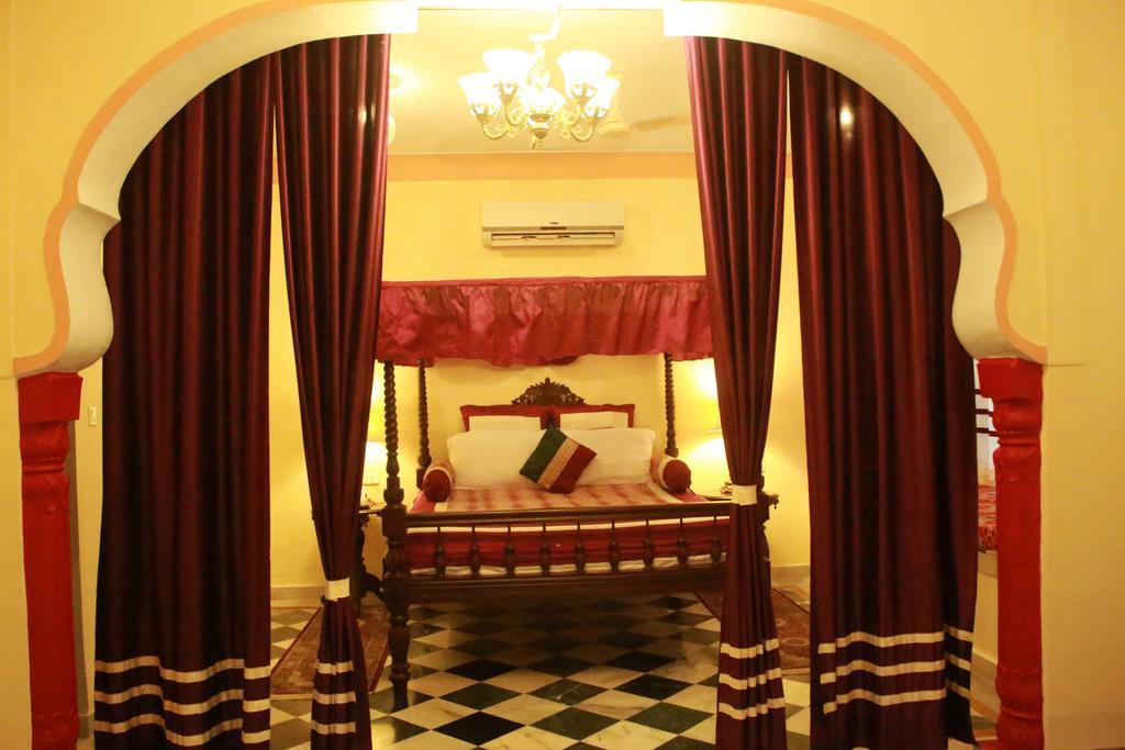 V Resorts Rajmahal Orchha Ngoại thất bức ảnh