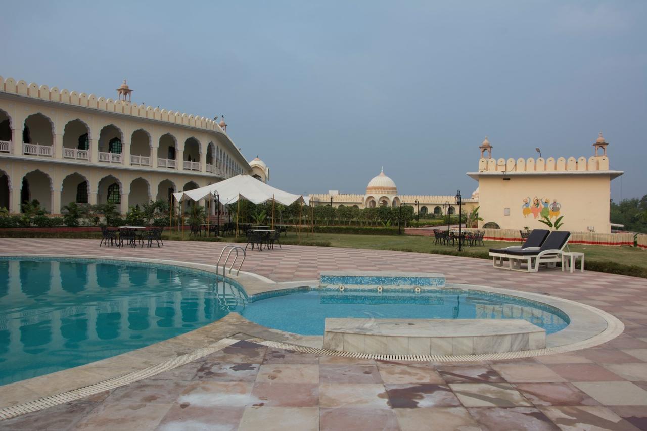 V Resorts Rajmahal Orchha Ngoại thất bức ảnh